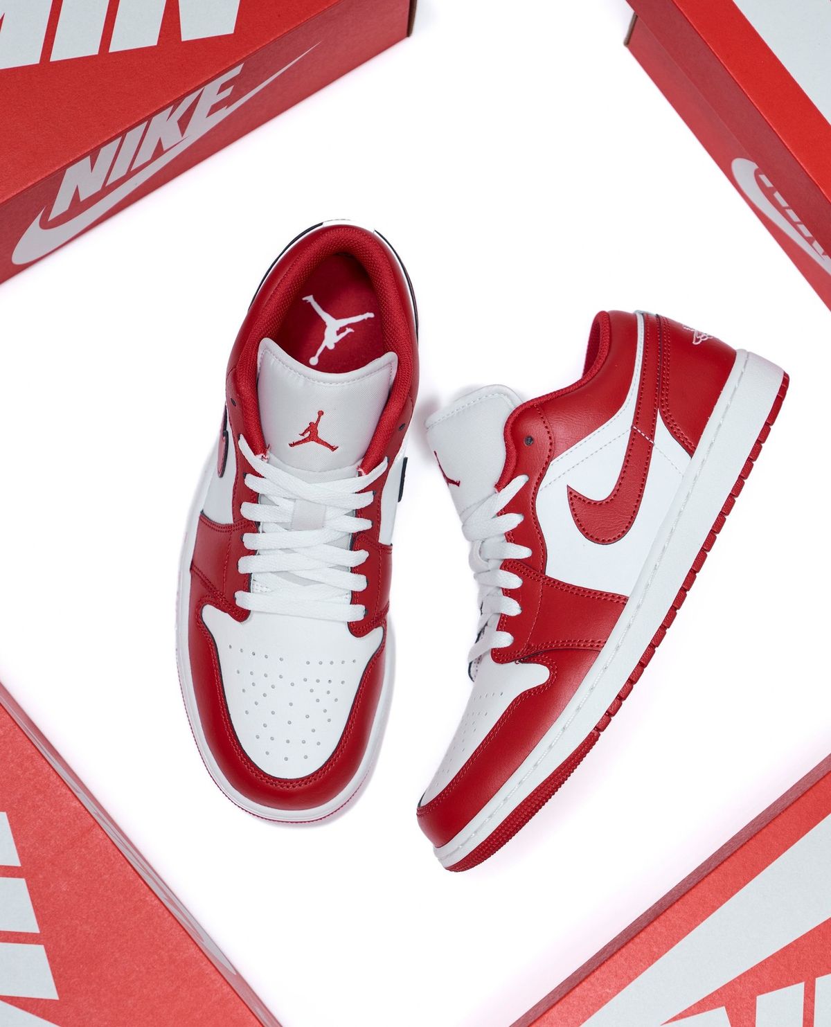 Air Jordan 1 Dunk Low - Red and White