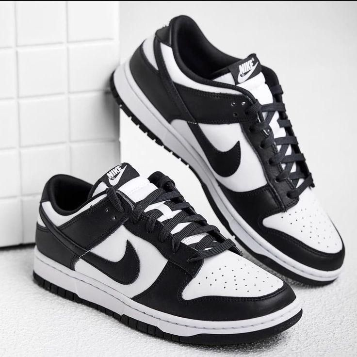 Nike Dunk Low Retro "Panda"